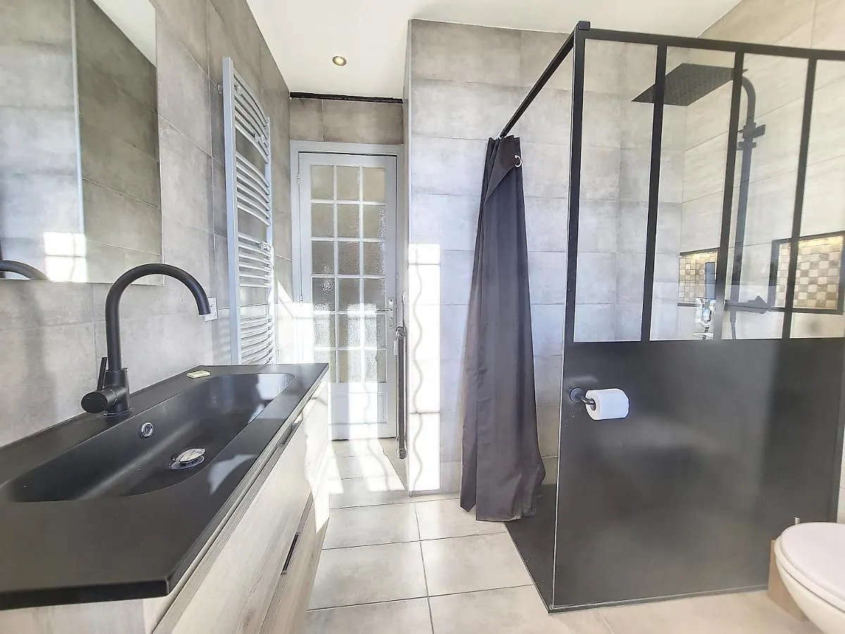 Nestor&Jeeves - Palais Hispania - Top Floor Apartment Ницца 0*,  Франция
