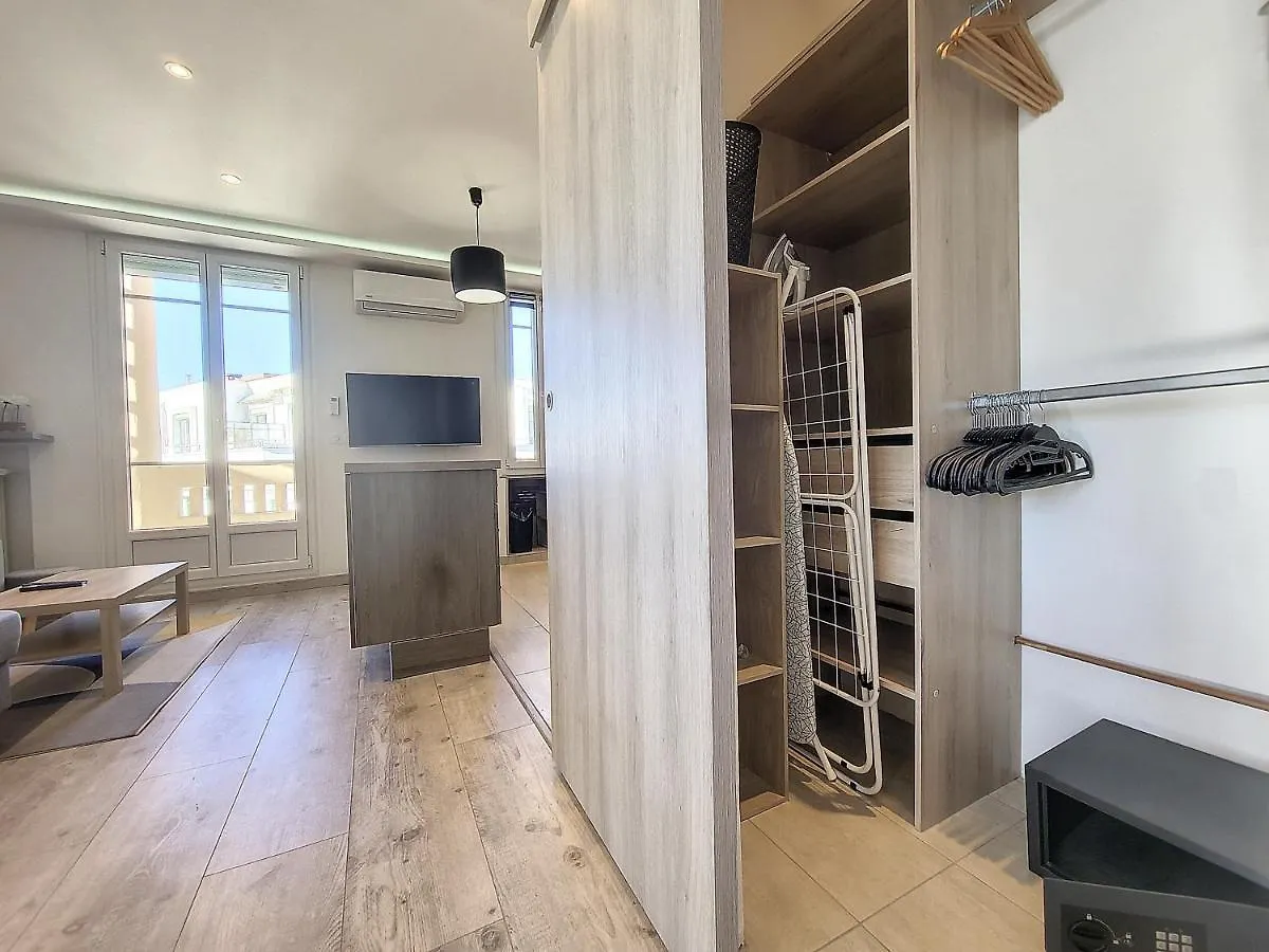 Nestor&Jeeves - Palais Hispania - Top Floor Apartment Ницца